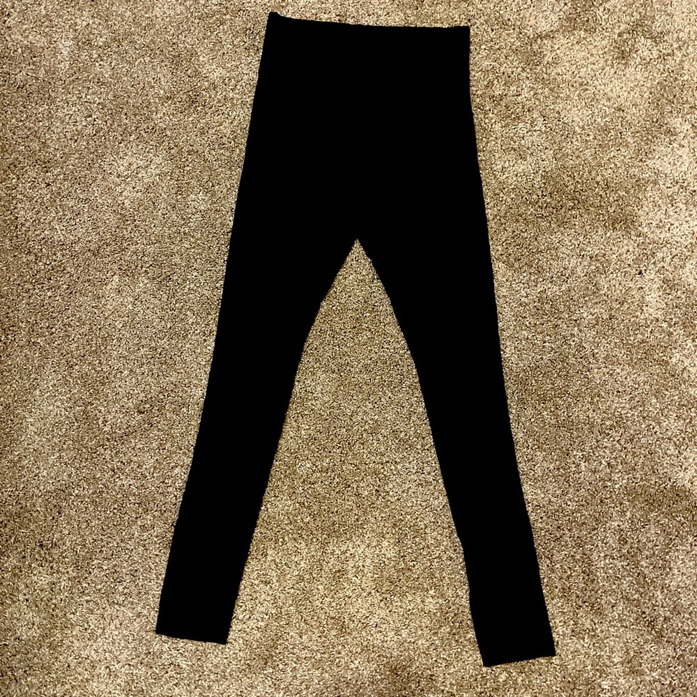 Black leggings